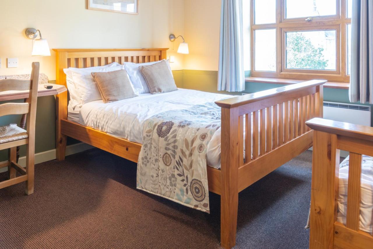 The Half Moon Inn And Country Lodge Yeovil Dış mekan fotoğraf
